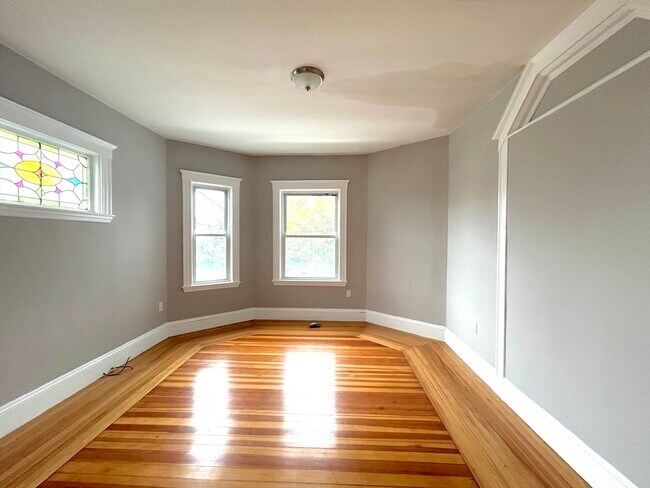 93 Goddard St in Quincy, MA - Building Photo - Building Photo