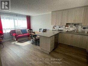 158 Dixon Rd in Toronto, ON - Building Photo - Building Photo
