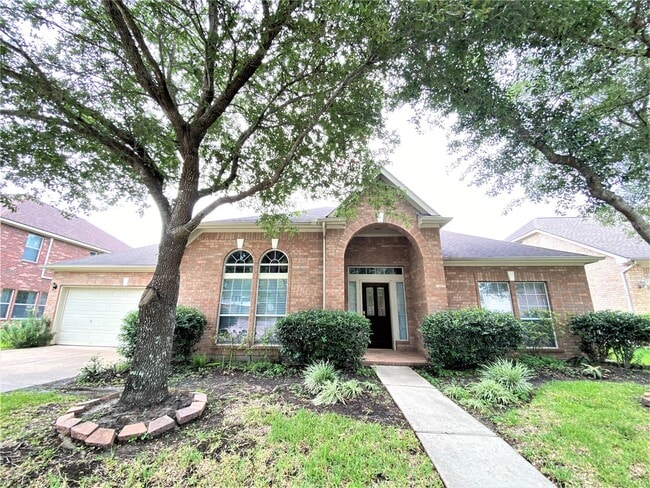 property at 10122 Meridian Lakes Dr