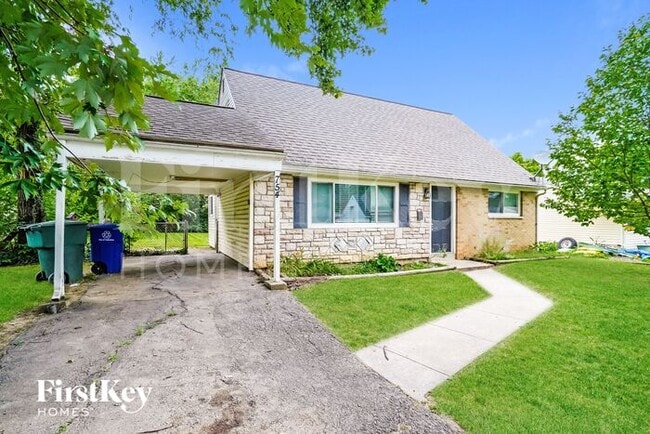 754 Bevis Rd in Columbus, OH - Building Photo - Building Photo