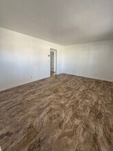 104-104 N Birchwood Dr in Muncie, IN - Building Photo - Building Photo