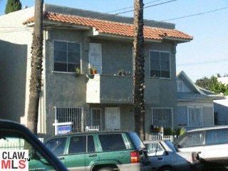 453 W 9th St in Long Beach, CA - Building Photo - Building Photo