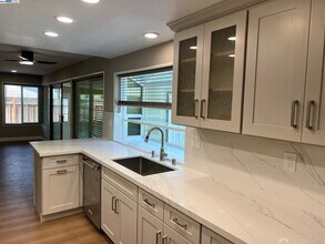 4919 Mohr Ave in Pleasanton, CA - Building Photo - Building Photo