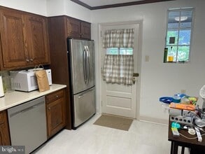 411 N 4th St in Lemoyne, PA - Building Photo - Building Photo