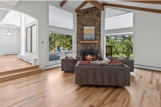 2308 Hearth Dr in Evergreen, CO - Building Photo - Building Photo