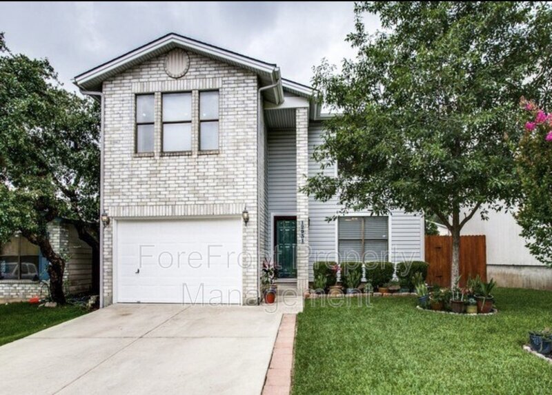 12931 Ocean Glade in San Antonio, TX - Foto de edificio