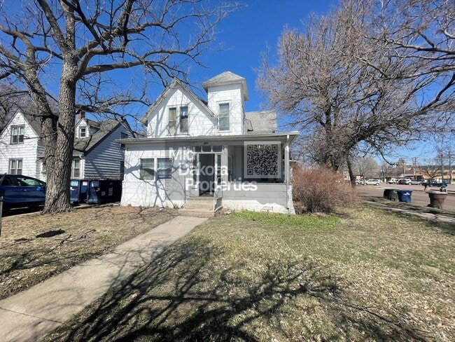 property at 401 N Rowley St
