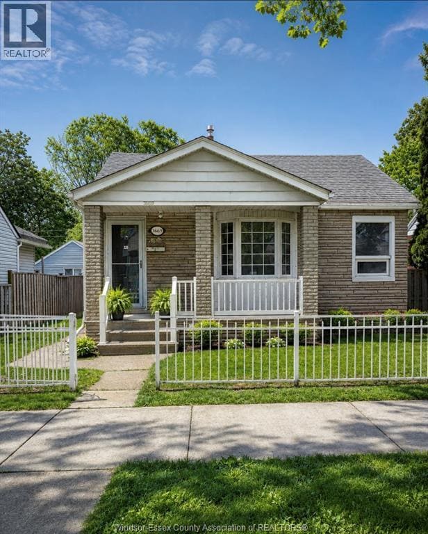 property at 3669 Queen St