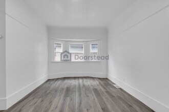 3827 West St in Oakland, CA - Building Photo - Building Photo