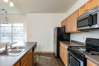 Brookfield Junction in Brookfield, WI - Building Photo - Interior Photo