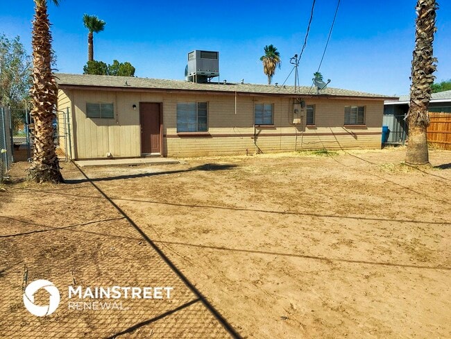 1861 E Mobile Ln in Phoenix, AZ - Building Photo - Building Photo