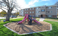 Lonnie Adkins Court in St. Paul, MN - Building Photo - Building Photo