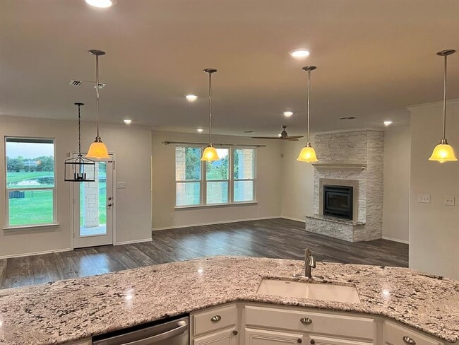 31420 Kingsway Rd in Georgetown, TX - Building Photo - Building Photo
