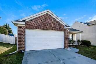 1616 Poplar Shadow Dr in Huntersville, NC - Building Photo - Building Photo