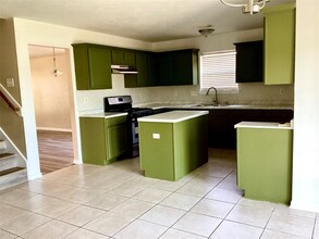 22810 W Waterlake in Richmond, TX - Building Photo - Building Photo