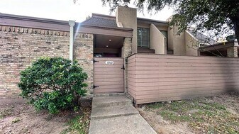 3045 Park Ln in Dallas, TX - Building Photo