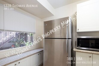 1228 Thomas Ave in San Diego, CA - Building Photo - Building Photo