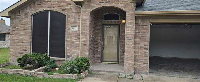 1811 Kings Cross Dr