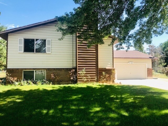 412 N 2000 W in West Point, UT - Building Photo