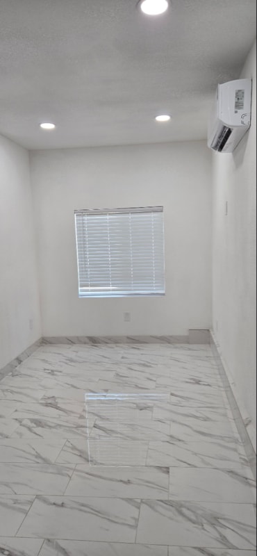 property at 3115 Belvedere Dr