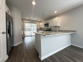 2159 Melson Ave in Jacksonville, FL - Foto de edificio - Building Photo