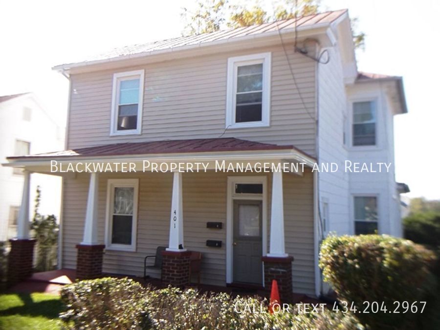 401 Grove St in Lynchburg, VA - Building Photo