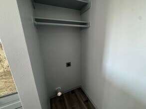 21 Dunlap St, Unit B in Brownsville, TX - Building Photo - Building Photo