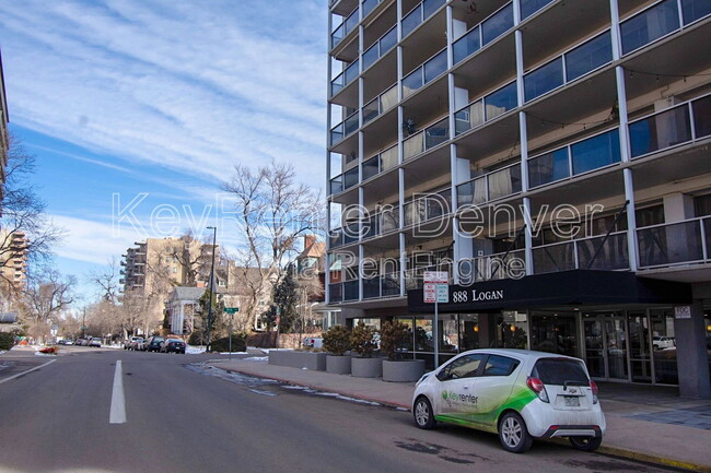 888 Logan St in Denver, CO - Building Photo - Building Photo
