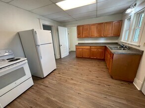 111 N 8th Ave in Wausau, WI - Building Photo - Building Photo