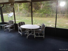 9282 N Citrus Springs Blvd in Citrus Springs, FL - Foto de edificio - Building Photo
