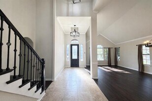 7236 Tolosa in Grand Prairie, TX - Building Photo