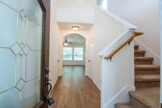 147 Ledgestone Pl in Spring, TX - Building Photo - Building Photo
