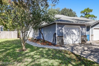 12015 Cobblewood Ln N in Jacksonville, FL - Building Photo - Building Photo