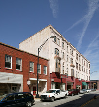 100-108 W Whitner St in Anderson, SC - Building Photo - Building Photo