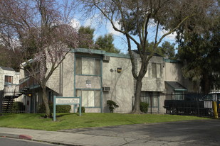 Lincoln Woods Apartamentos