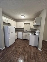 221 Brooke Lynn Dr in Gentry, AR - Building Photo - Building Photo