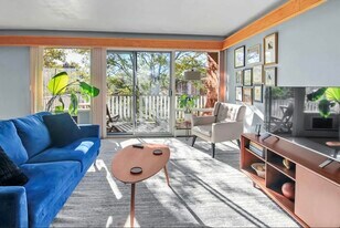 2251 N Triphammer Rd, Unit E10 in Ithaca, NY - Building Photo