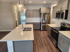 524 SW Heritage Ln in Ankeny, IA - Building Photo - Building Photo
