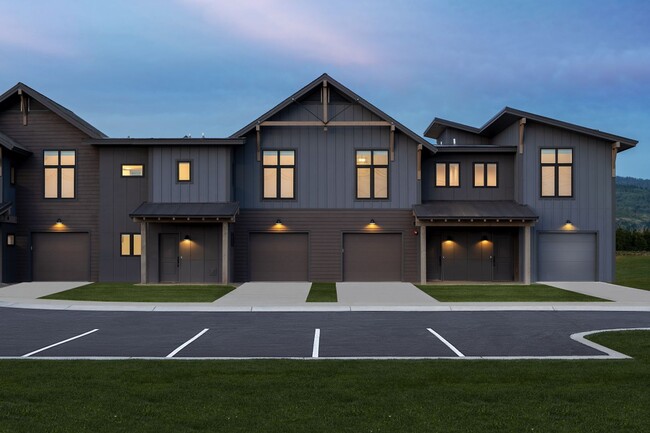 property at 8549 Caribou Ct