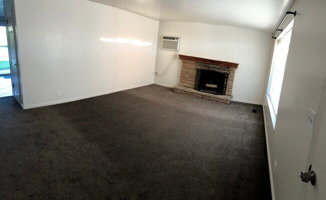 4323 S 4710 W in Salt Lake City, UT - Building Photo - Building Photo