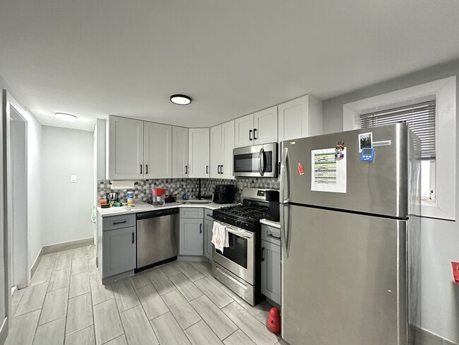 1721 N Mozart St in Chicago, IL - Foto de edificio - Building Photo