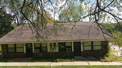 Eugene Apartments in Eugene, MO - Building Photo - Other