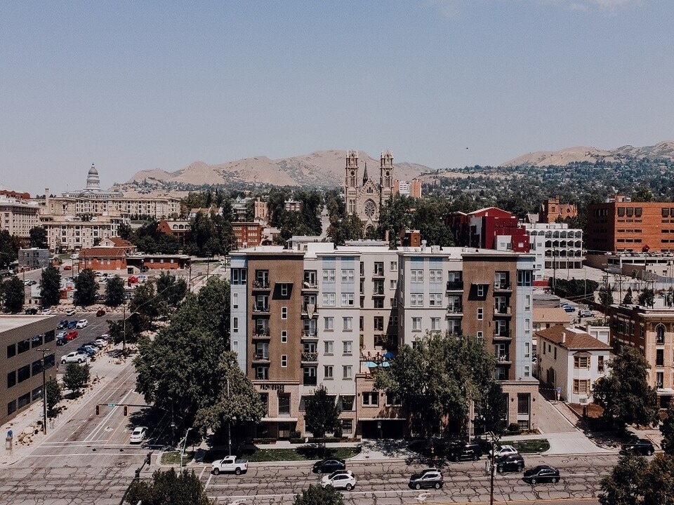Providence Place Apartments in Salt Lake City, UT - Foto de edificio