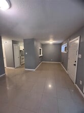 4807 Mallow St in Houston, TX - Building Photo - Building Photo