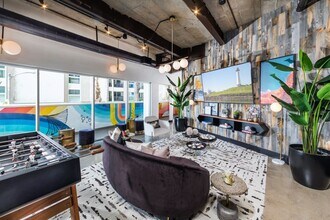 1900 Ocean Beach Club in Long Beach, CA - Foto de edificio - Building Photo