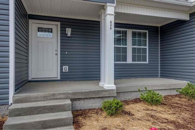 648 S Tunnel Rd in Gallatin, TN - Building Photo - Building Photo
