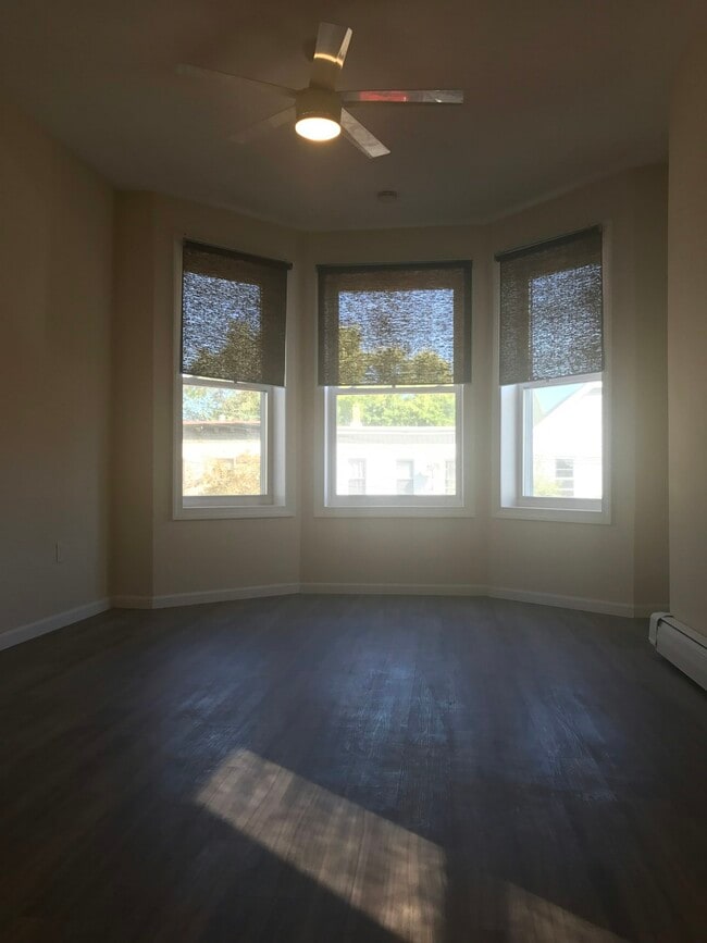 property at 35 Lincoln St