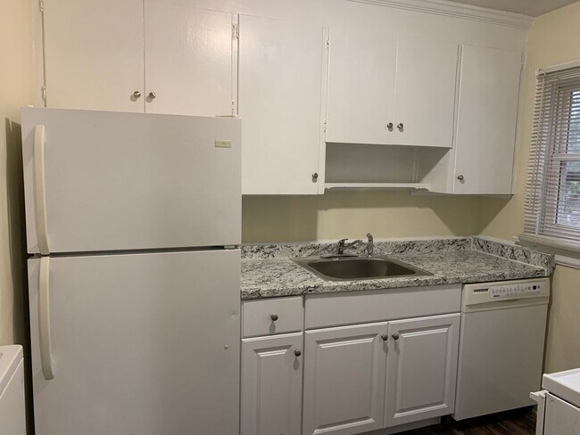 1200-1202 Duplin Rd in Raleigh, NC - Building Photo - Building Photo