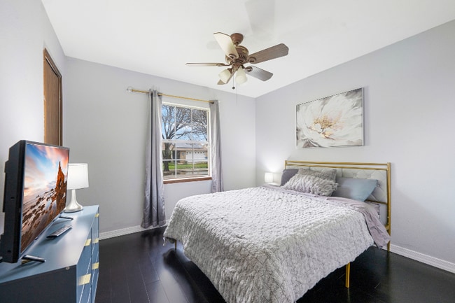 property at 5604 Perrin St