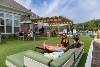 Orange Summit in Lewis Center, OH - Building Photo - Building Photo